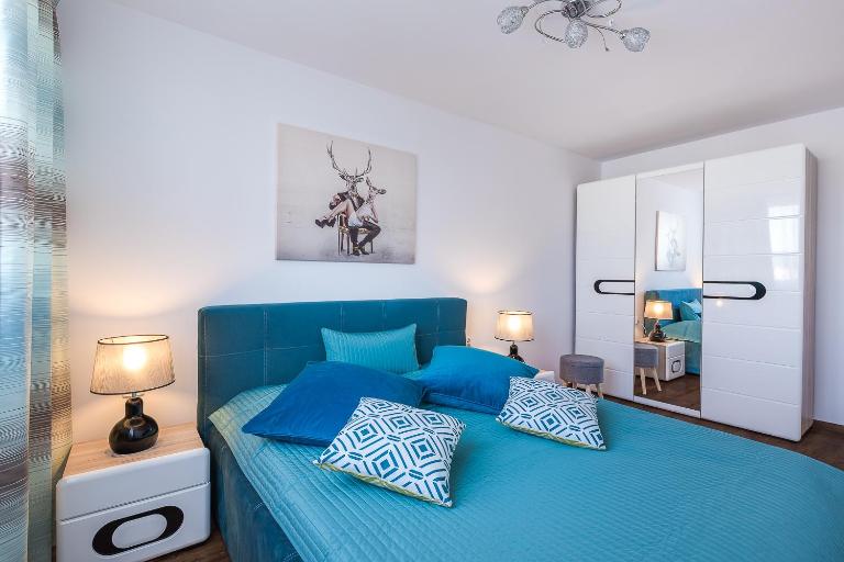 Apartament Stag Azyl na szczycie - 2 osobne pokoje z pełnym aneksem kuchennym jak w domu - Bezpłatny Parking - 48m2 - Self Check-In - B&B Jelenia Góra