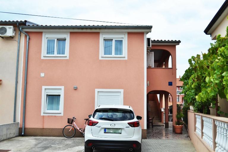 Apartments Milka - Ferienwohnung Vodice