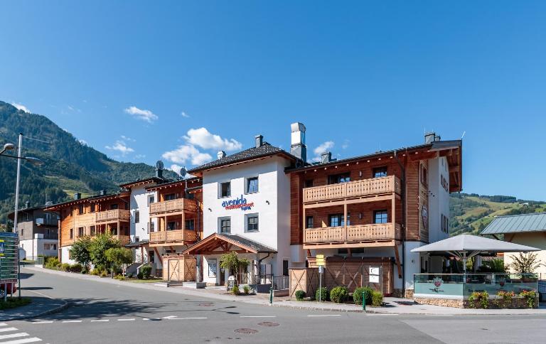 AvenidA Mountain Resort by Alpin Rentals - incl Summercard - Ferienwohnung Kaprun