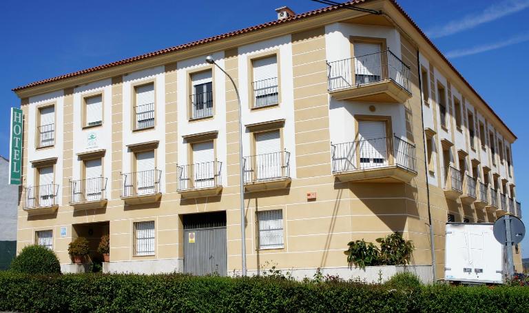 Hotel Apartamentos Kantara Al-Saif - B&B Alcántara