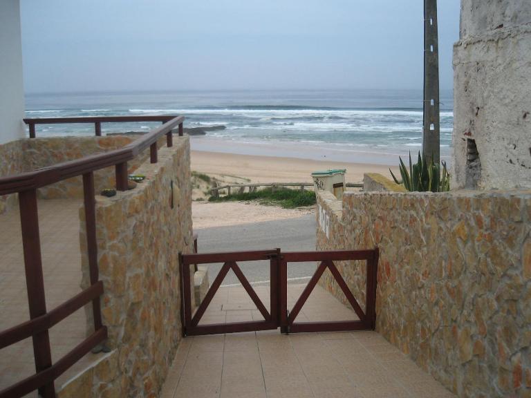 Lucas House 2 - Seabreeze apartment - B&B Aljezur