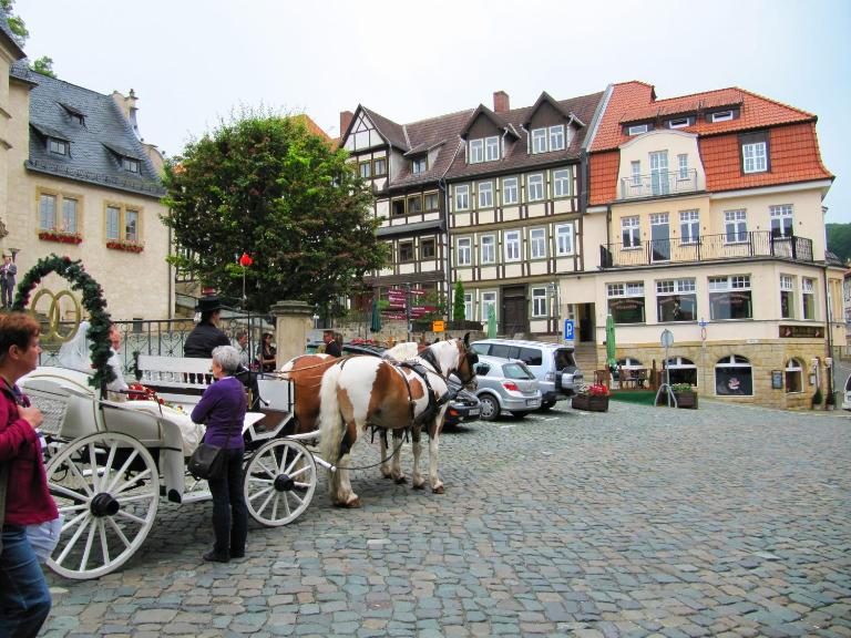 Große Wohnung in dritter Etage mit Terrasse im Altstadtzentrum - Ferienwohnung Chiplakoff - Chambres d'hôtes Blankenburg