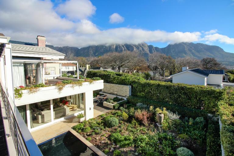 Thirty On Grace - B&B Cape Town