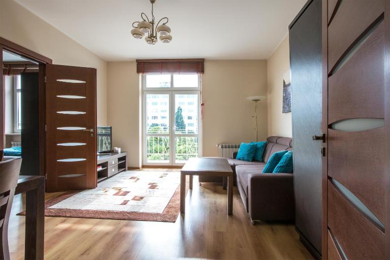 Apartament z Balkonem! - B&B Gdynia