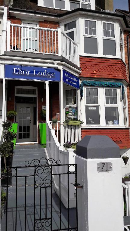 Ebor Lodge - Chambres d'hôtes Eastbourne