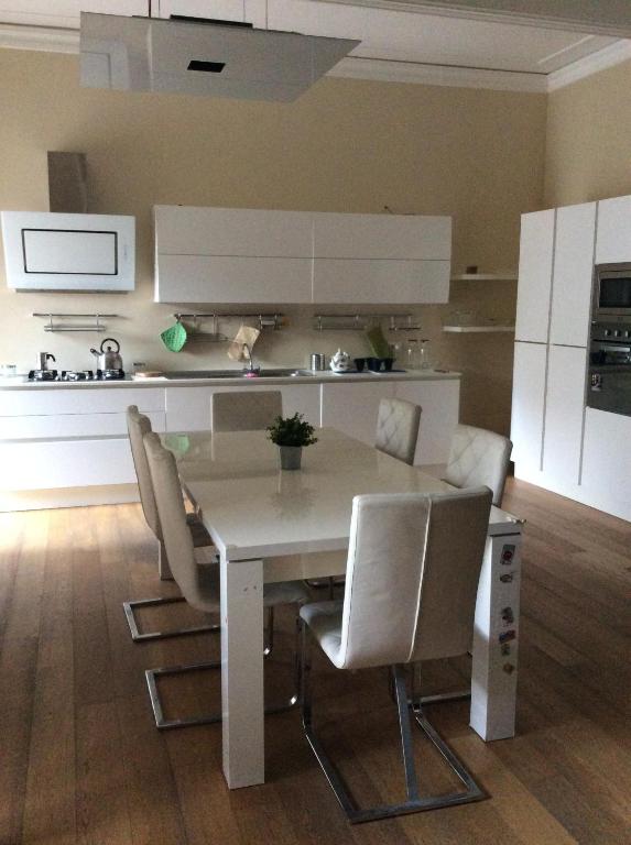Suite con terrazza in centro storico - B&B Catania