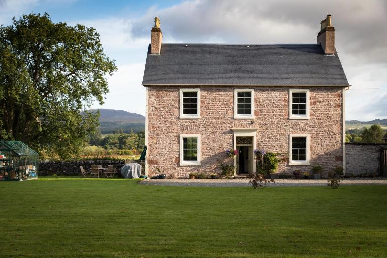Kilmaronock Manse B&B - B&B Drymen