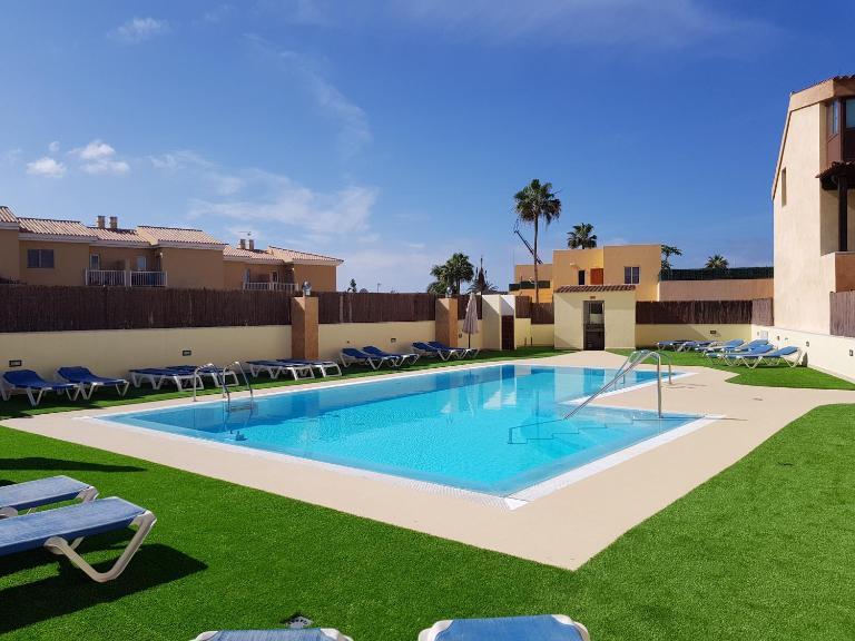 Tinajas - No Noise - B&B Corralejo