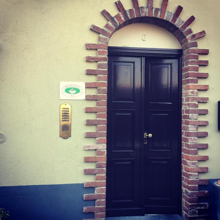 B & B La Guesthouse - B&B Poirino