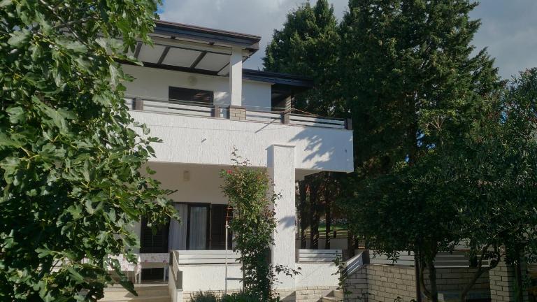 Apartments Karlos - B&B Novalja