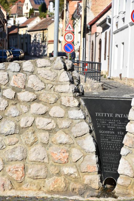 Malomszeg Apartman - Chambres d'hôtes Pécs
