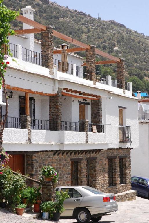 alojamiento rural la ermita bubion - B&B Bubión
