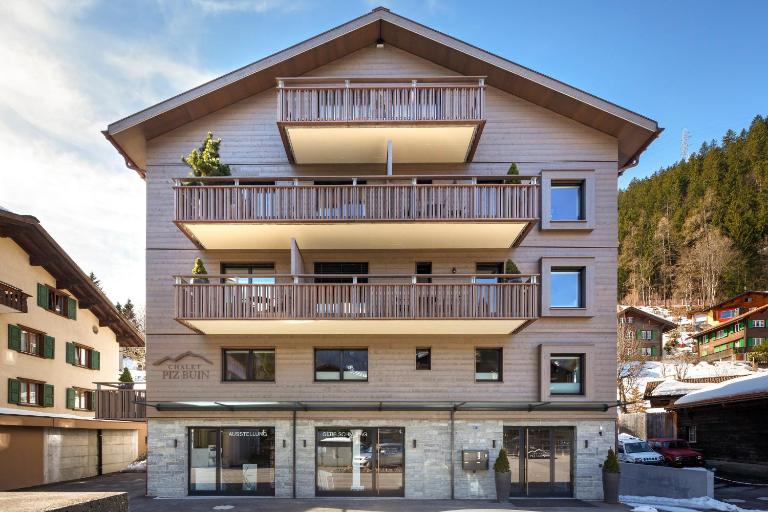 Chalet Piz Buin - Bed and Breakfast Klosters Platz