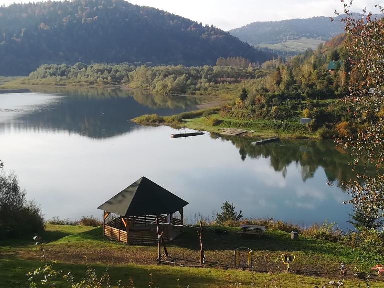 Pokoje Na Skale nad Jeziorem Solińskim 691-363-701 - Chambres d'hôtes Wołkowyja