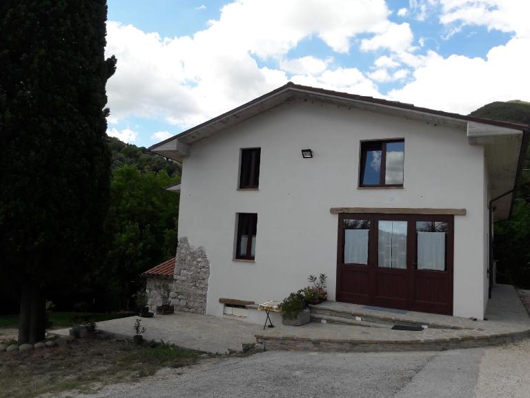 Agriturismo Vallonga - Ferienwohnung Poggio San Vicino