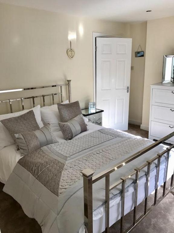 The Old Dairy - Bed and Breakfast Wakefield