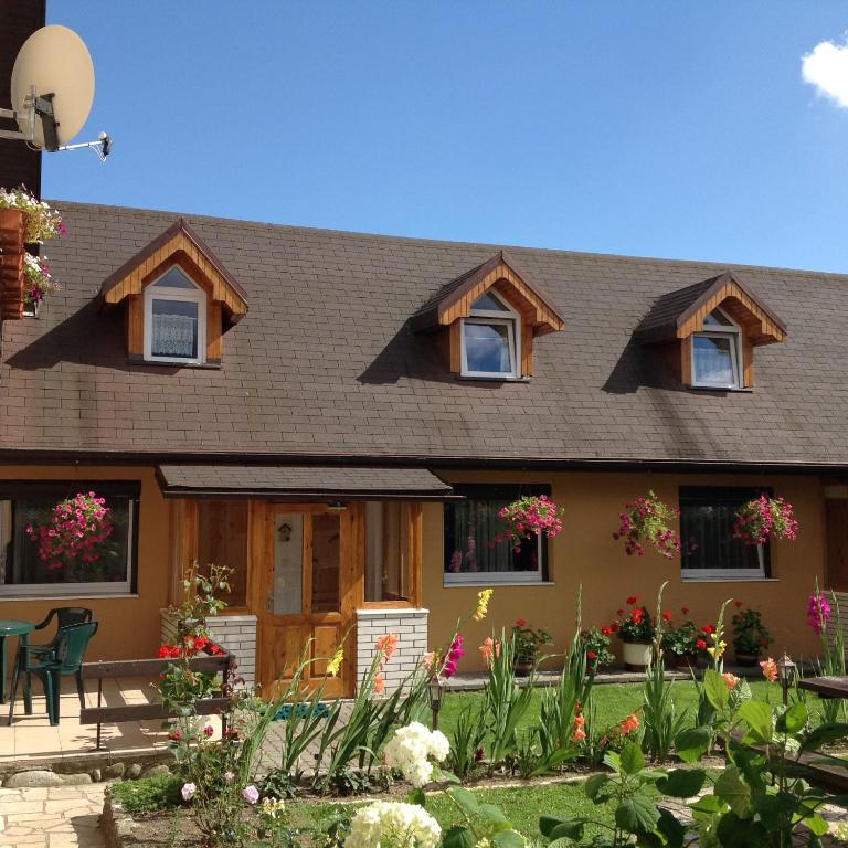 Privat Monika - Ferienwohnung Stará Lesná