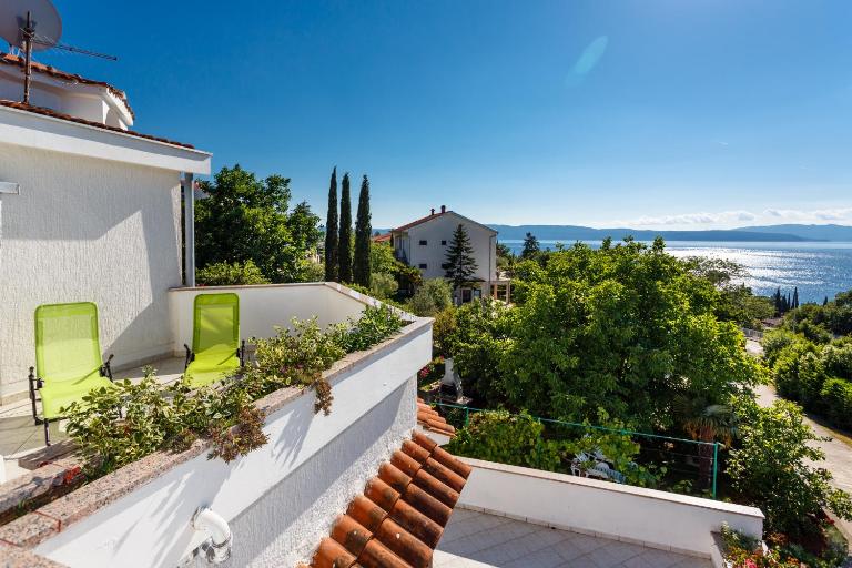 Apartments Baldigara by El-Pi Tours - Ferienwohnung Njivice, Krk