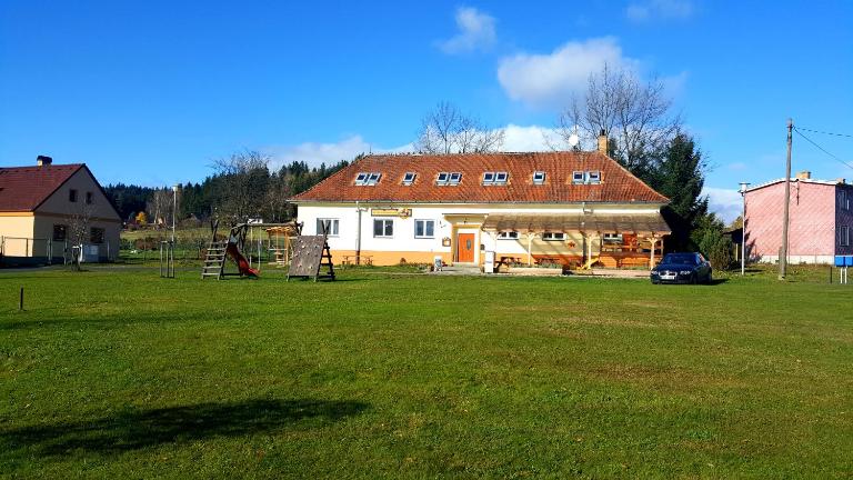 Penzion-Na Navsi - B&B Horní Planá