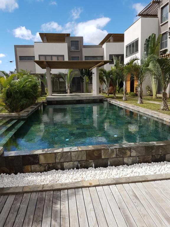 Sea And Mountain View Apartment - Ferienwohnung Palmyre