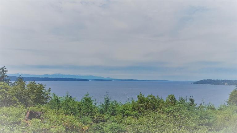 Island View-Spectacular view of Puget Sound and the Olympic Mountains - Chambres d'hôtes Gregory Heights