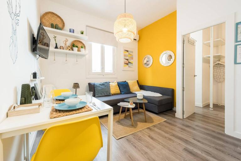 Piso en Calle Provisiones - B&B Madrid