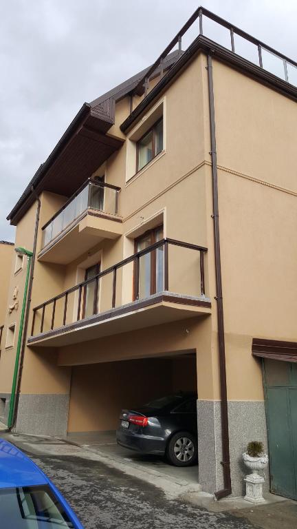 Grand View Apartment - B&B Braşov