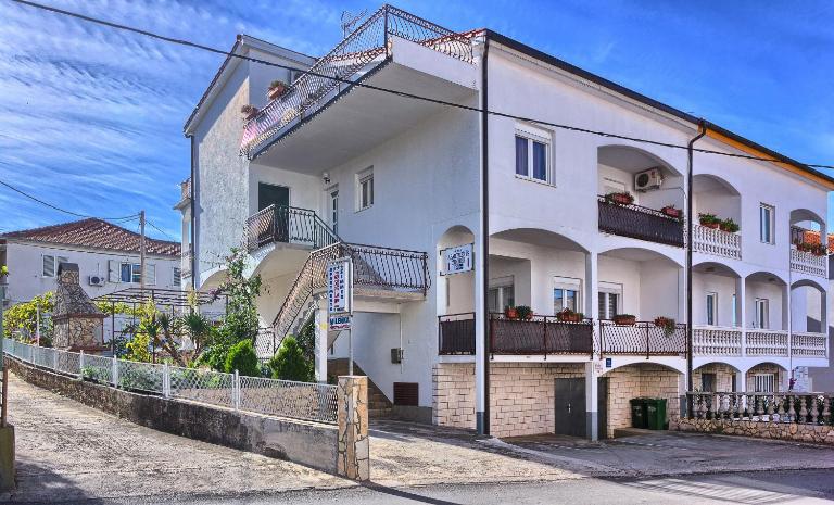 Apartments Milenka - Chambres d'hôtes Trogir