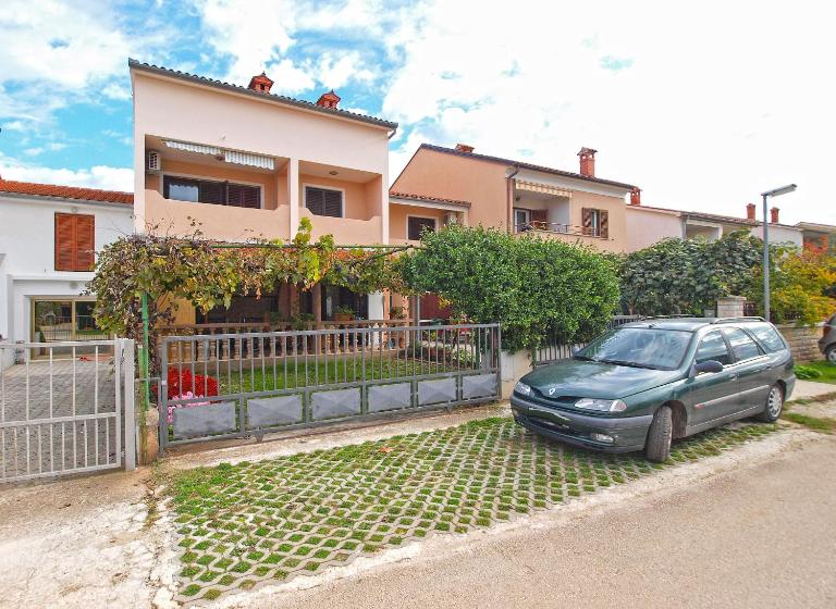 Apartments Sergio 1499 - Ferienwohnung Fazana