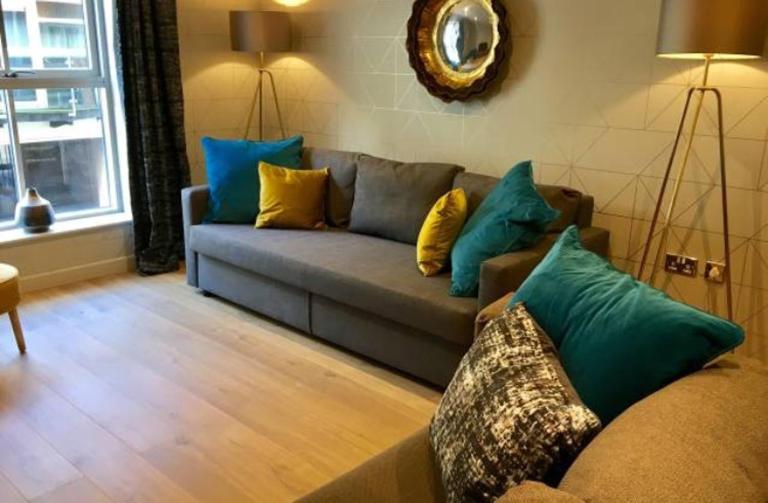 Blue River, Parking subject to availability - B&B York