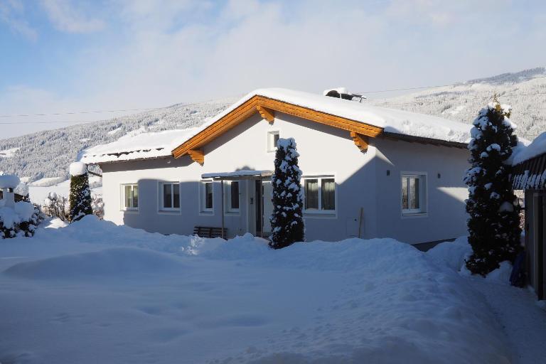 Ferienhaus Holiday - B&B Radstadt