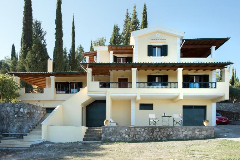 Gogles House - B&B Agioi Deka