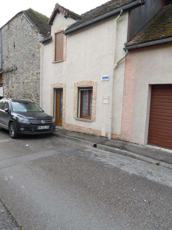 Meuble de la Tour - B&B Nogent-sur-Seine