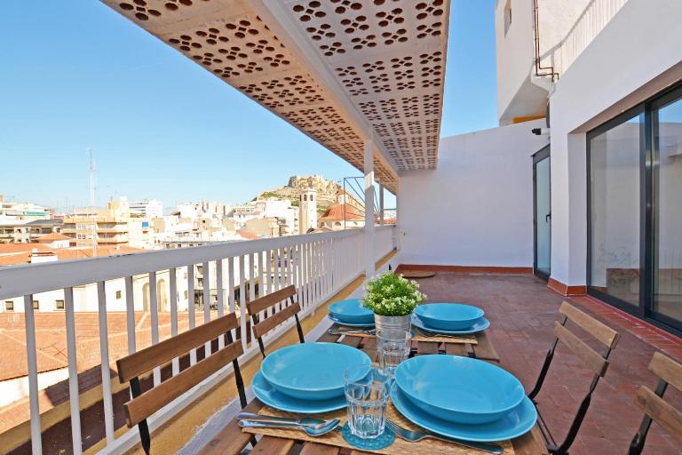 AticoColón21 - B&B Alicante