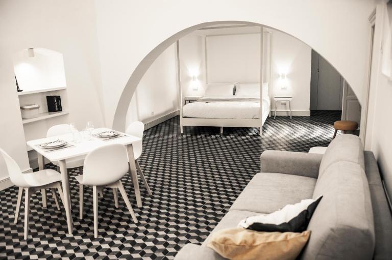 MoMa Business Apartments - Bed and Breakfast Molfetta