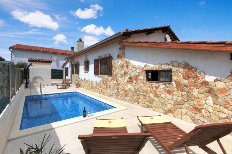 House Fazana 975 - B&B Fasana