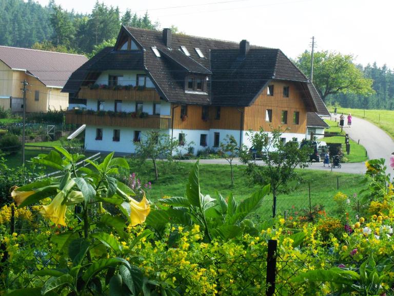 Ferienbauernhof-Holops - Chambres d'hôtes Sankt Georgen im Schwarzwald