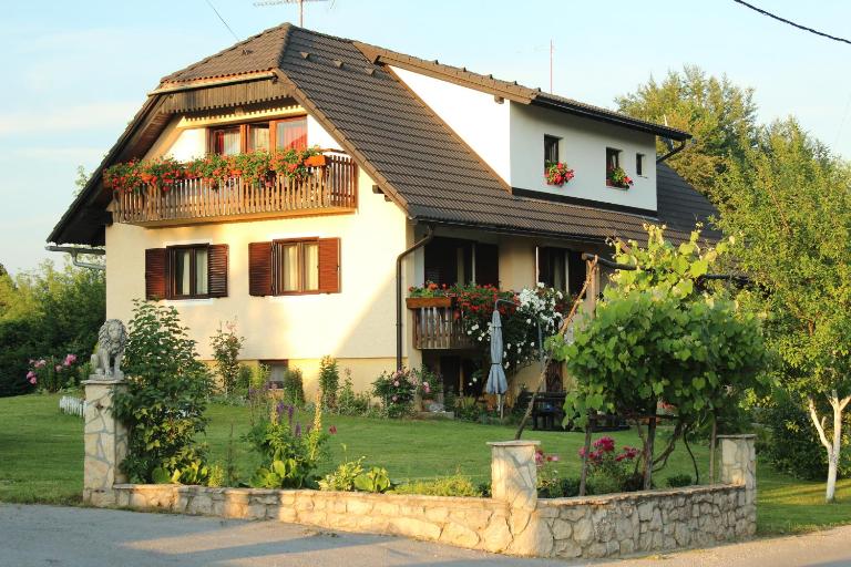 Guesthouse Ana&Ljubo - Ferienwohnung Rastovača