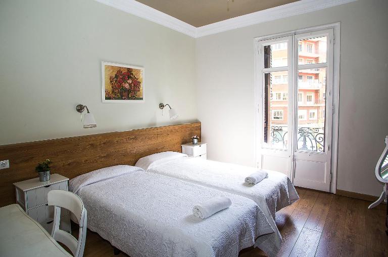 Mai & Maud Paralel Apartment - Ferienwohnung Barcelona