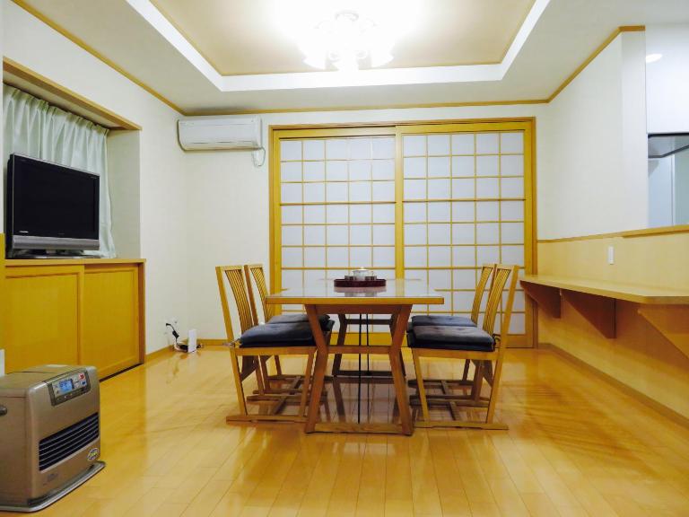 Utatei Villa - Bed and Breakfast Takayama