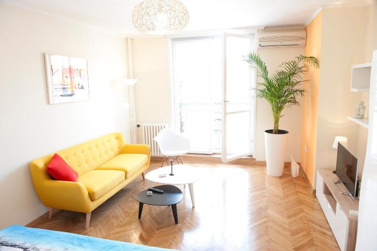 Atelje apartment - B&B Belgrado