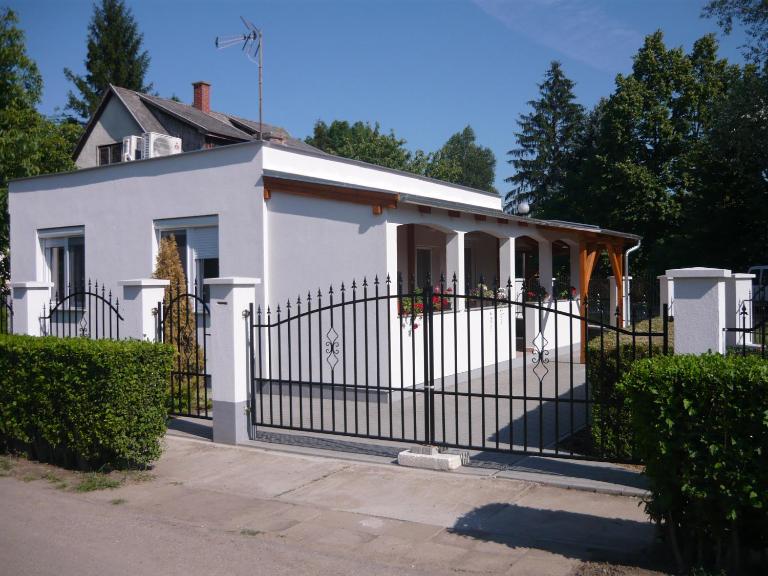 Keresztmama Háza - B&B Hajdúszoboszló