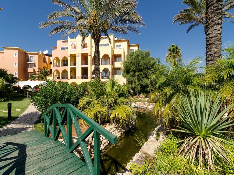 Jardim da Meia Praia Apartment - B&B Lagos