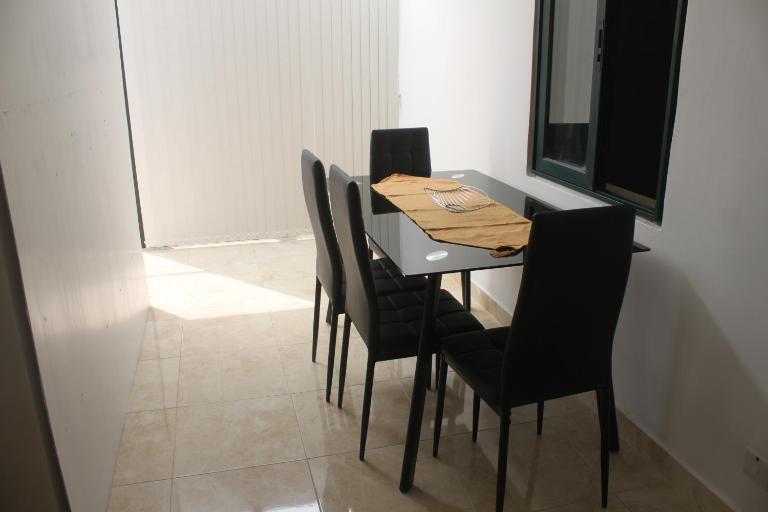 St Joseph Penthouse - Bed and Breakfast Victoria