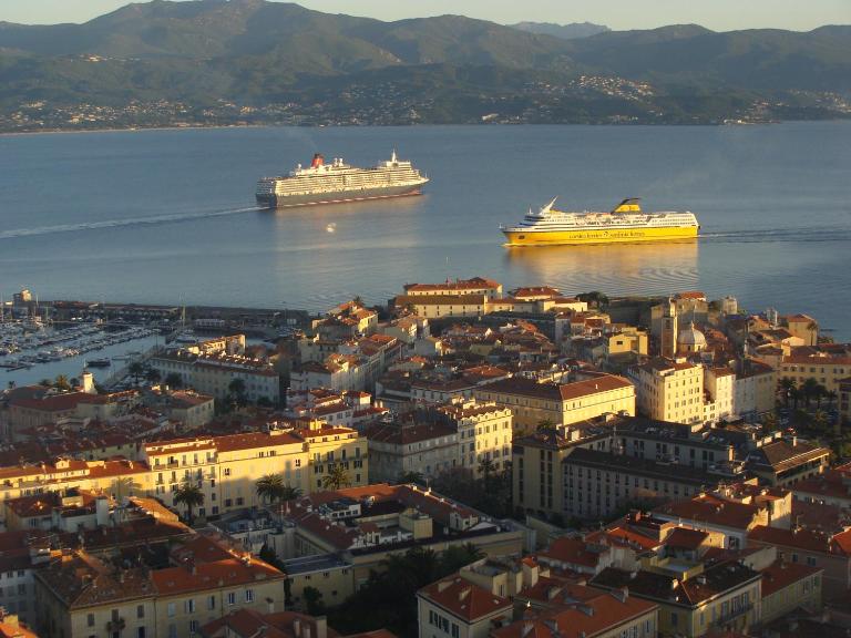 LE PIGEONNIER Ajaccio - B&B Ajaccio