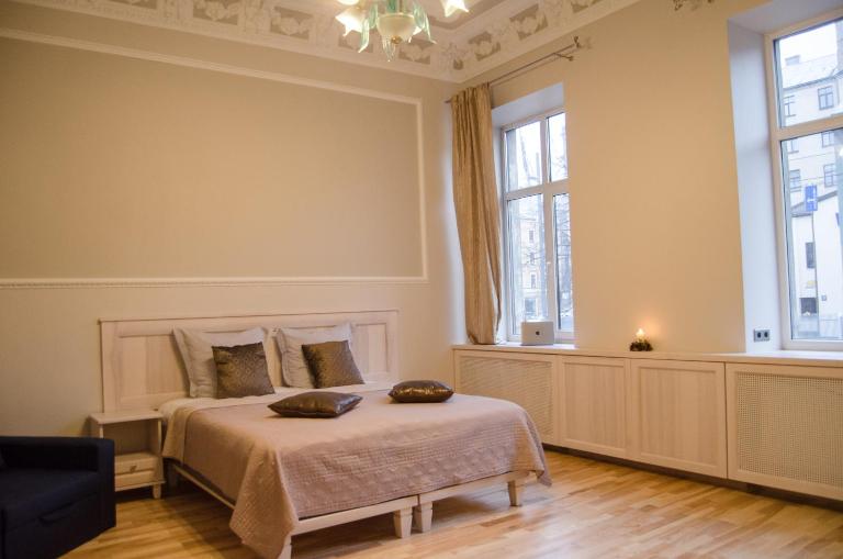City Inn Riga Apartment, Barons promenade with parking - Chambres d'hôtes Riga