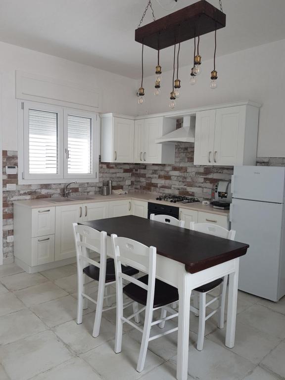 Lu Salentu White House - B&B Marina di Mancaversa