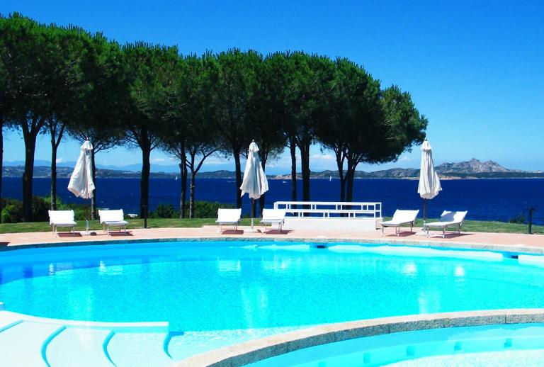 Hotel Porto Piccolo - Bed and Breakfast Baja Sardinia