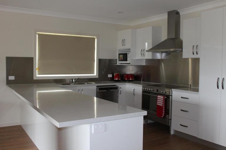 Elm Cottage Tumut - B&B Tumut