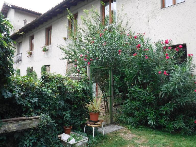 Stasion Di Pueste - Bed and Breakfast Nogaredo al Torre